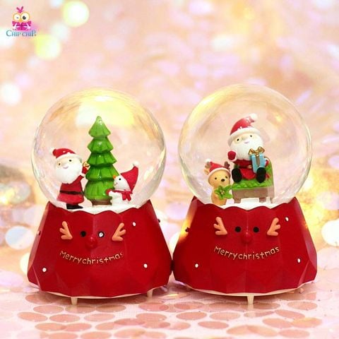 Santa & Reindeer Snow Globe